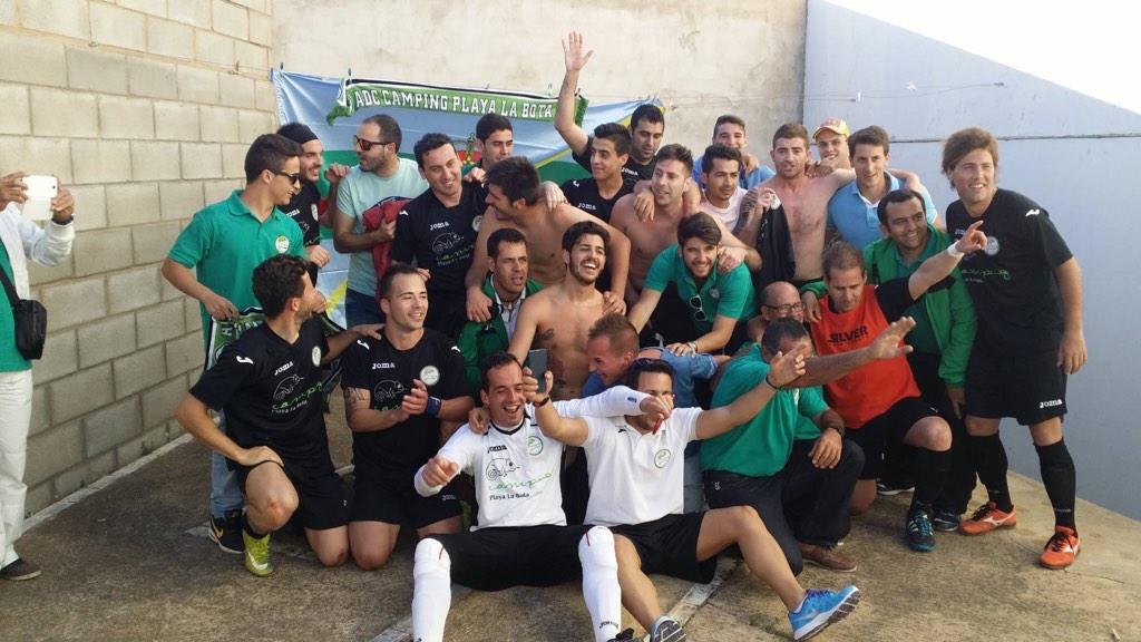Directivalabota's tweet photo. Volveremos a revivir muy buenos momentos la @ADcampingbota nunca se rinde http://t.co/NZBCKyyLt4