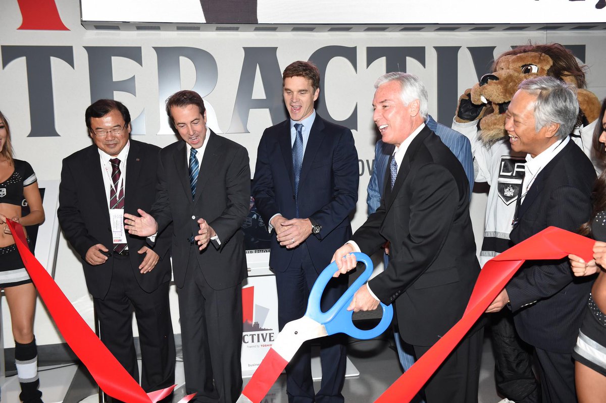 ToshibaBusiness's tweet photo. President, Scott Maccabe, Toshiba execs, LA Kings President Luc Robitaille open #LAInteractive at Staples Center Sat. http://t.co/HWlAVyiMLW
