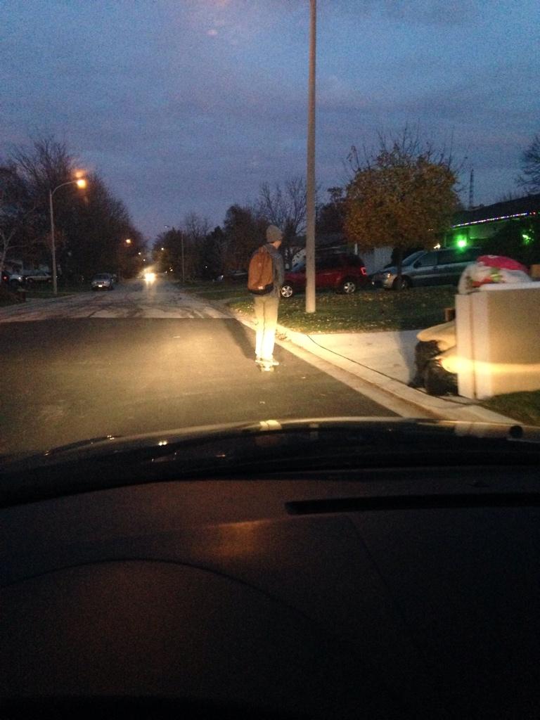 adrianjacobss's tweet photo. Saw @Travissmayville skating http://t.co/lNuzWGlvBN