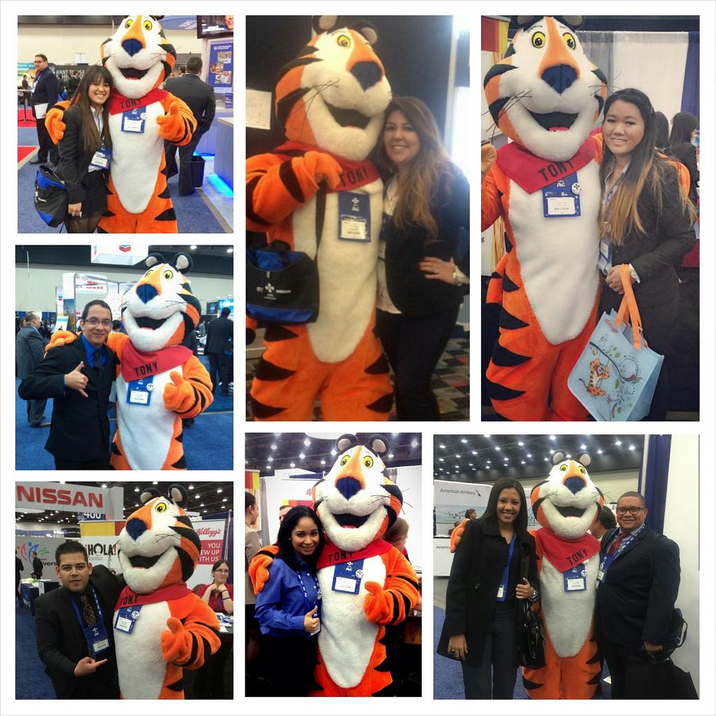 SHPE's tweet photo. #SHPEFamilia, you're grrreat! Thank you for joining us in #Detroit for #SHPE2014! @KelloggsUS #Kellogs #TonyTheTiger http://t.co/ebhQS5Zkru