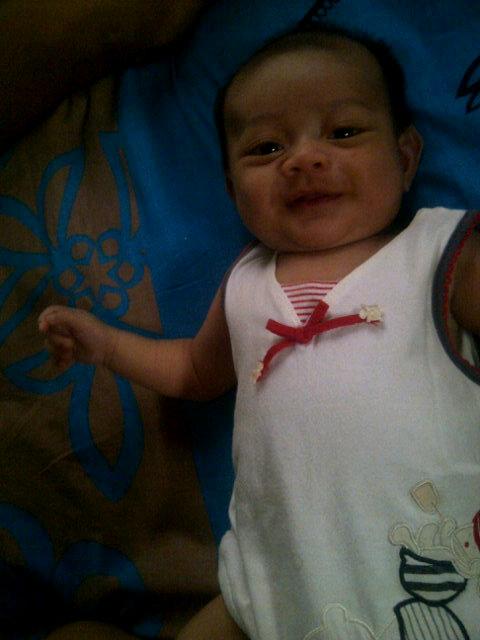 ima_mikeila's tweet photo. Selamat pagi semuuaaah :* http://t.co/KUQp3j9vIa
