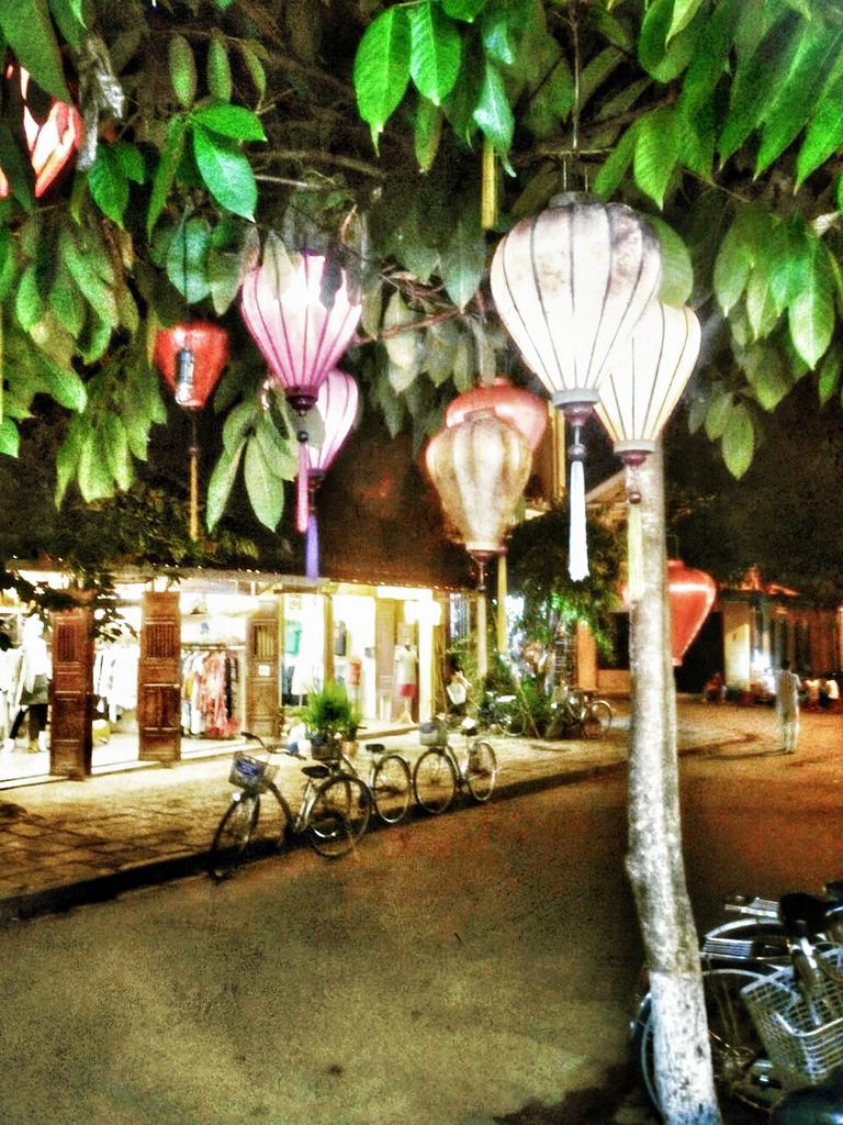 #HoiAn #Vietnam #igersvietnam The pleasure of slow life #missyou