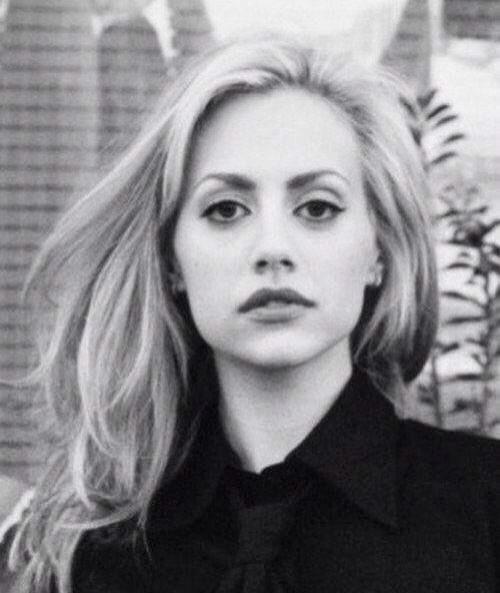 Happy birthday Brittany Murphy you were a precious gem 