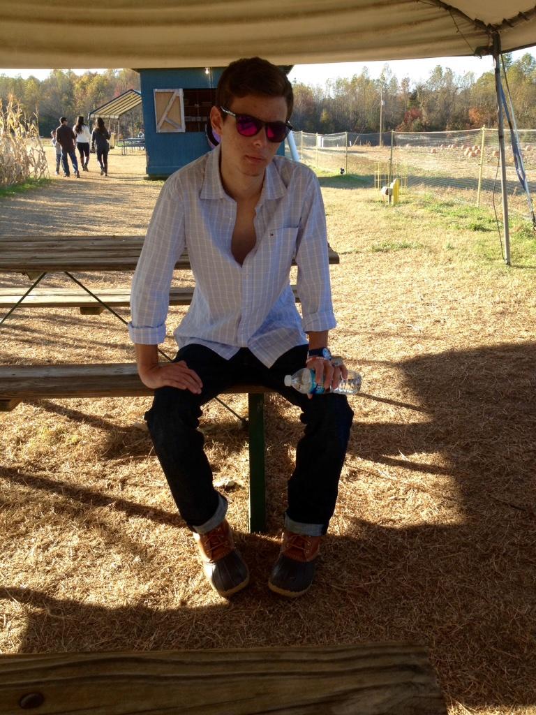 vinny_paddock's tweet photo. #mcm 😛😍 http://t.co/XV6hFrWoIT