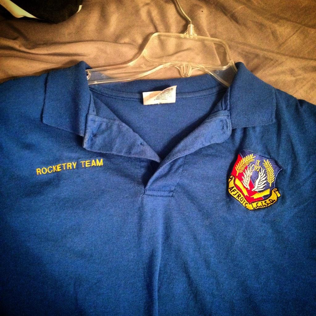 Comeonaylin_'s tweet photo. Packing and I find this gem..Proof of just how cool I was in High school. #afjrotc #rocketryteam #toocoolforyou http://t.co/MZ86zuAABW