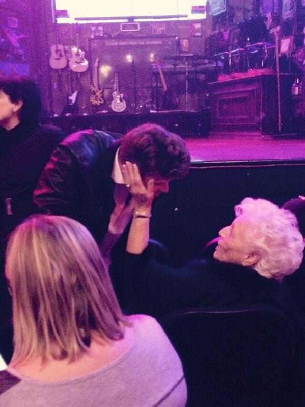 Embedded image permalink