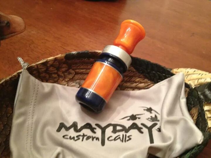 MaydayCalls3's tweet photo. A little mayday auburn themed call. Pearl orange acrylic. #maydaycalls http://t.co/CnNYxWDwi2