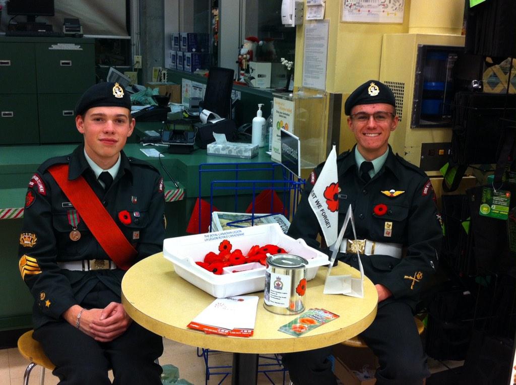 cdnnavychick's tweet photo. 2562 Army Cadets helping in the Poppy Campaign for RCL Br 50,CBS, NL. @AtlCadets @cadetsca @2562Army @590VOCM @CBCNL http://t.co/iAPsm20yMi