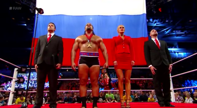WWEUniverse's tweet image. #AmericaRISE for your United States Champion @RusevBUL! 
#RAWUK  @LanaWWE