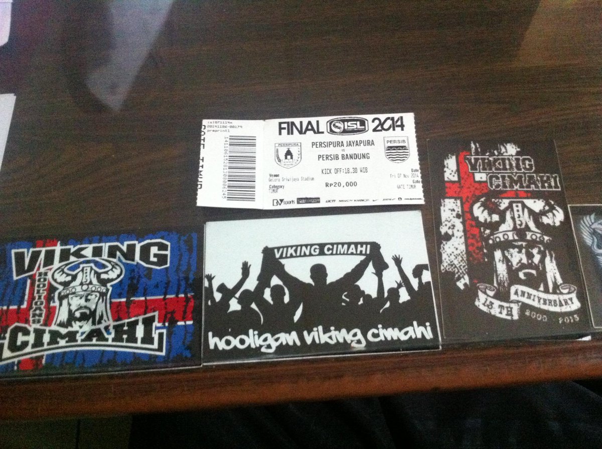 pastina disimpeun eta tiket #sejarah PERSIB JUARAAA@Rendra99eka