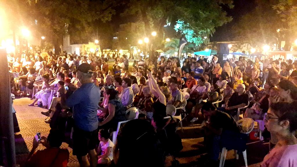 TurismoCtes's tweet photo. Gran convocatoria en la celebracion del Dia de la Tradición, Municipalidad de la Ciudad de Corrientes http://t.co/iso1qdxUBW