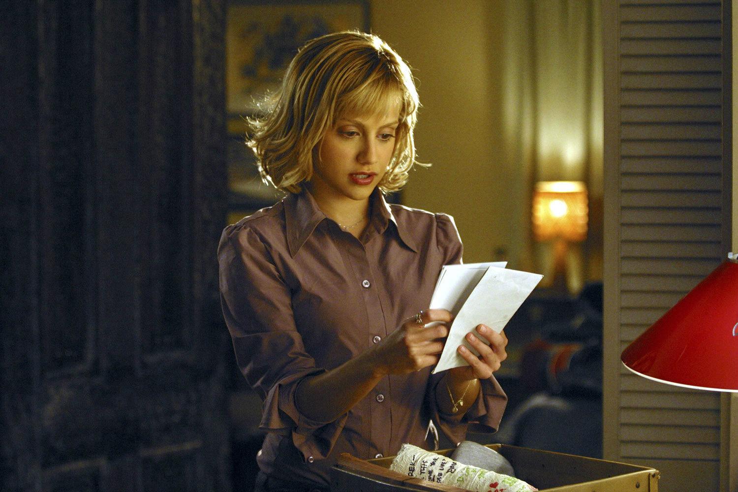 Brittany Murphy in LITTLE BLACK BOOK  2004.  Happy birthday Miss Murphy. 