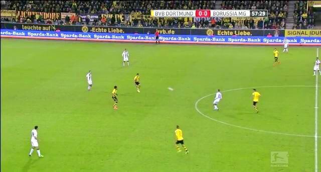 FootyLand's tweet image. Video: Christoph Kramer scores the greatest own goal of all-time against Dortmund

Watch Here: goo.gl/JhSpxL