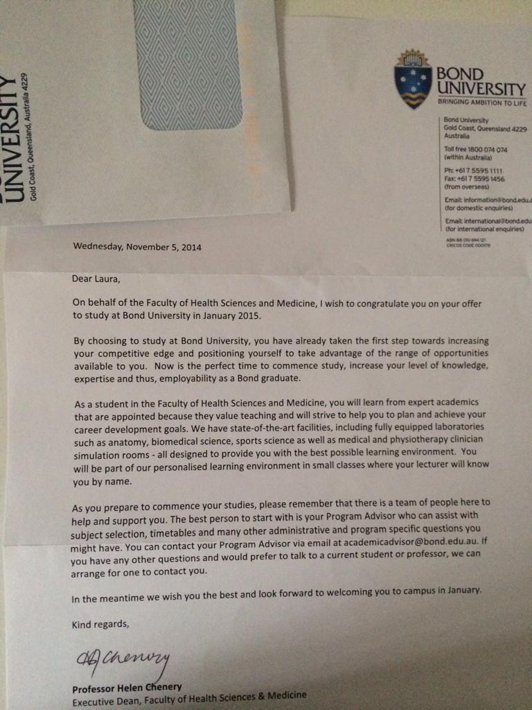 Laura_cook96's tweet photo. Atleast I'm into one uni before my atar gets released #thankgod http://t.co/VbR7qkRa1q