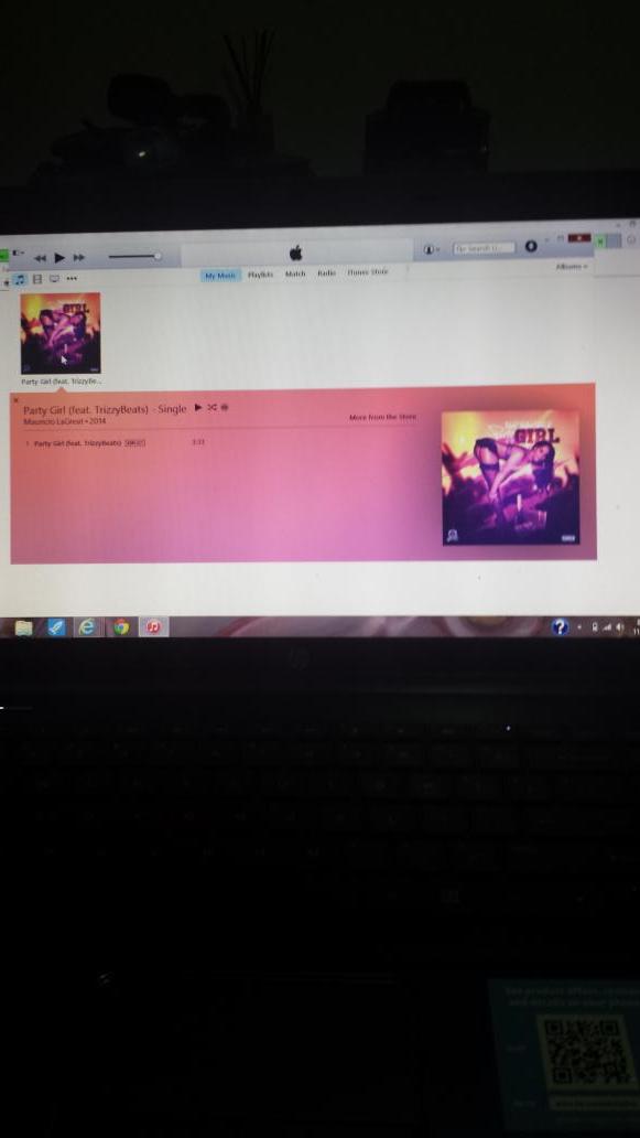 MkSofresh's tweet photo. Just copped this track Party Girl by Trizzybeats from itunes #Fuego #Trizzybeats #playingthisshytwhilesippingonhenny http://t.co/4lWijqjI3y