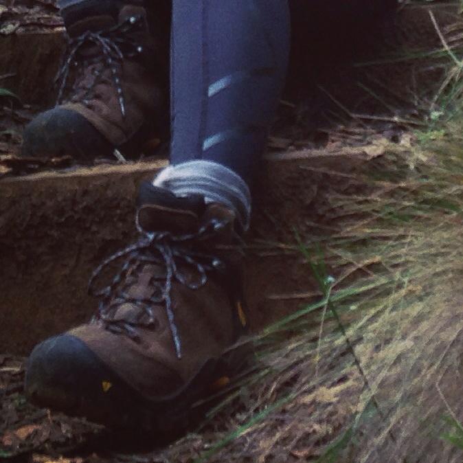 Melhomie's tweet photo. Thanks to @KEEN &amp; @KathmanduANZ 4 the awesome footwear #walking the #outback 4 @FundLarapinta @larapintawalk http://t.co/PIZ0PFhHbA