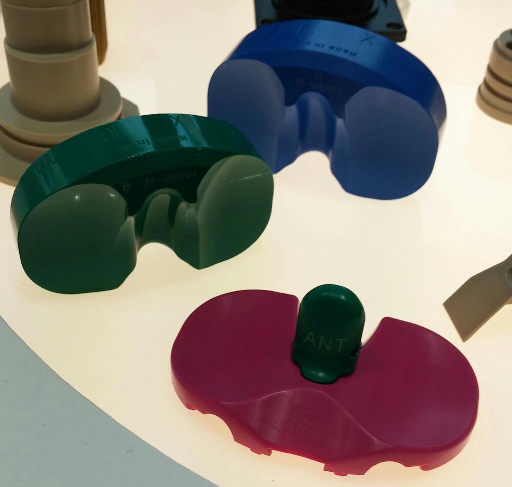 EngtheFuture's tweet photo. Ensinger design and precision engineer medical/bioscience technology, including knee inserts #materials http://t.co/Q21I78dRcI