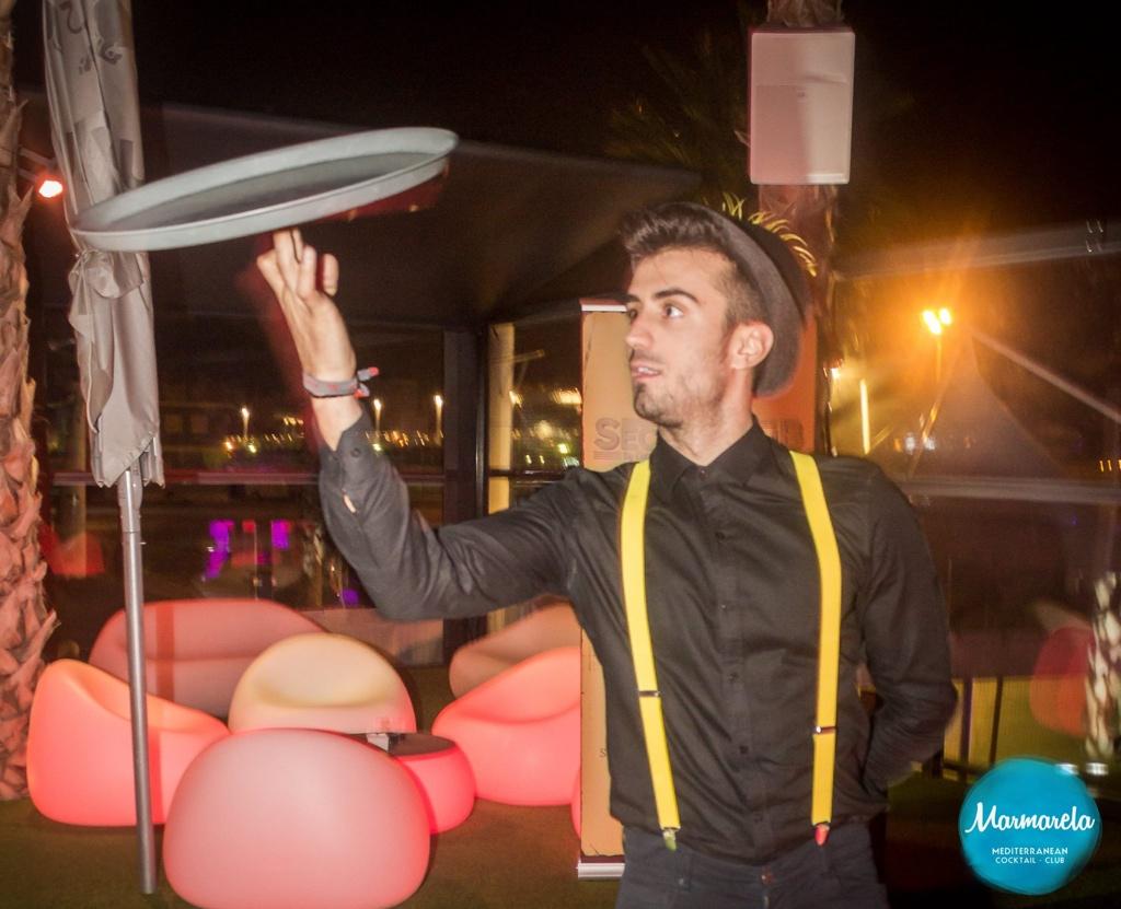 GarcaPablito's tweet photo. Una de artisteo 🎩👆🍸 http://t.co/B9R7s5powT