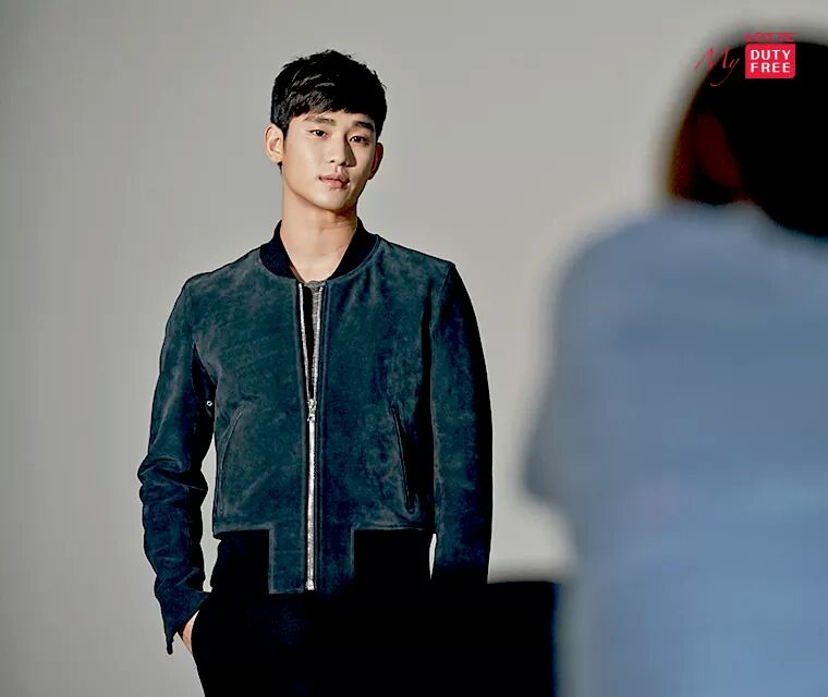 B2J31ZWCQAAosZf.jpg:large