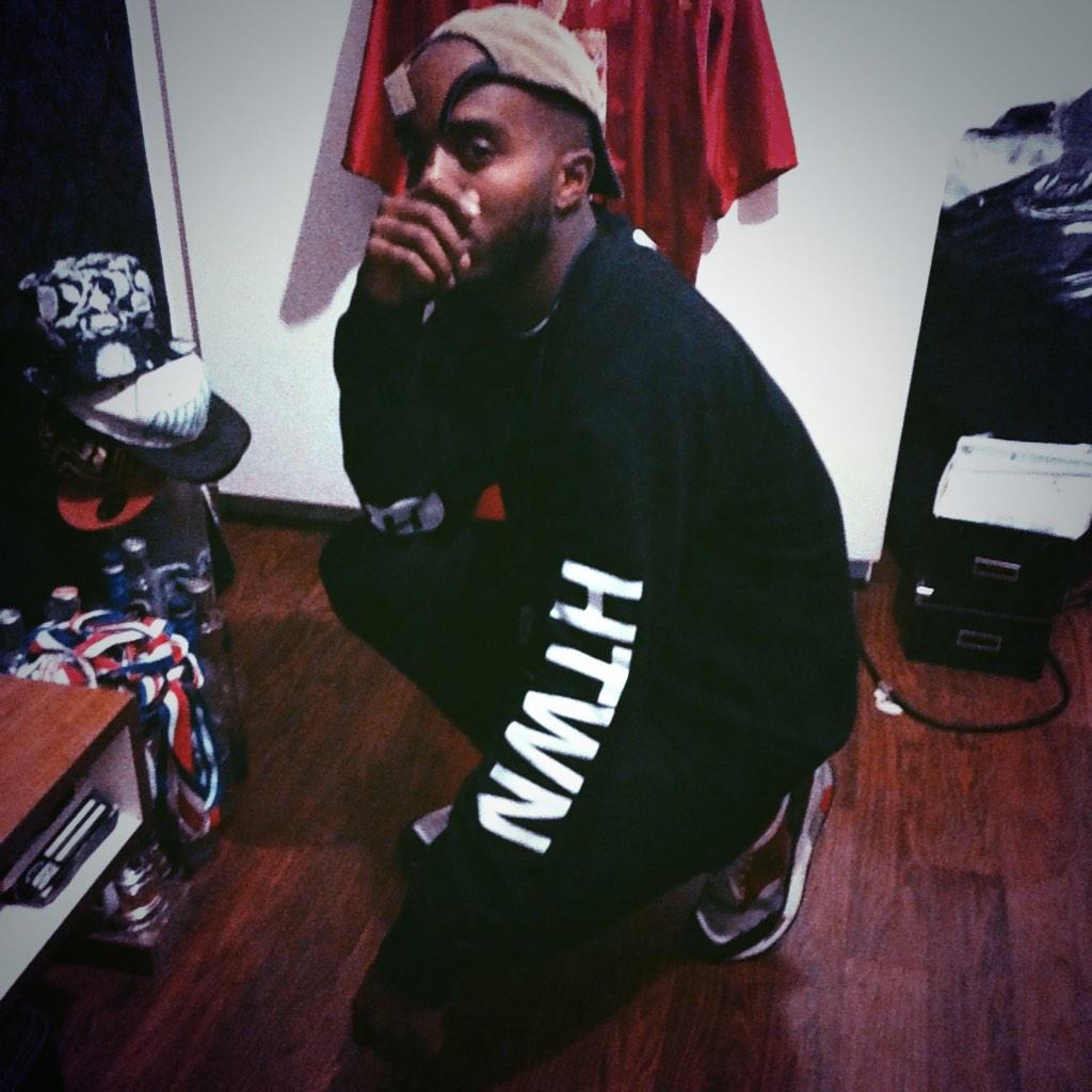 jflowzx3's tweet image. #HTWN 🇬🇧