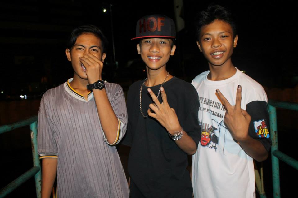 AdutDoang's tweet photo. http://t.co/vX9CsB3snt