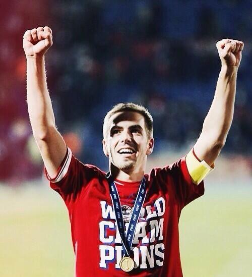 Happy birthday to the best football player on the planet. There will never be another Philipp Lahm. 