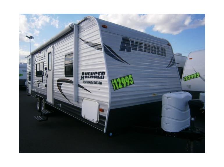 TTRvs's tweet photo. As good as new 2014 #Primetime AVENGER 26BH #Traveltrailer in #Syracuse @ http://t.co/fTvZhDweha http://t.co/tDSeYQfWsb