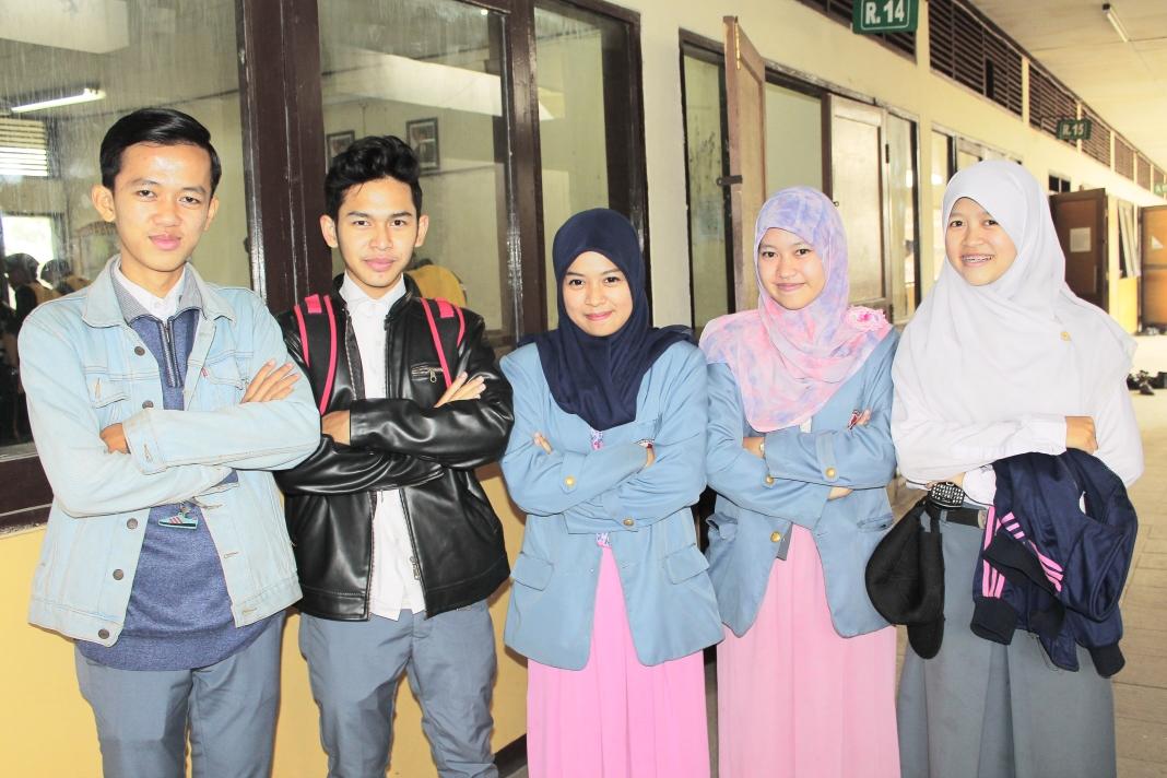 Mercy yaaaa :) "<a href="/IndraaGinanjar/">Indra Ginanjar</a>: Nih bu yg kemarin Cc: <a href="/GhitaNSany/">Ghita Noersany</a>