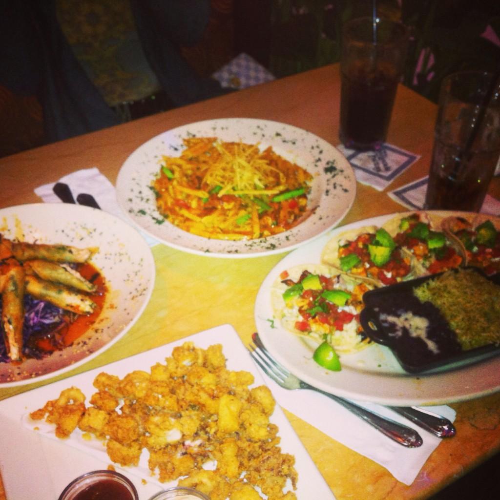 Ari_899's tweet image. Dinner last nyt #delish #cheesecakefactory