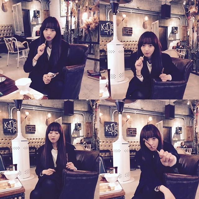 HelloVenusTrans's tweet photo. [TRANS] _yoonjo: https://t.co/eMfK5BcylZ #Peperoday #delicious #eatingmymoneyatexamweek Did everyone get (cont) http://t.co/36FtUbdHiV