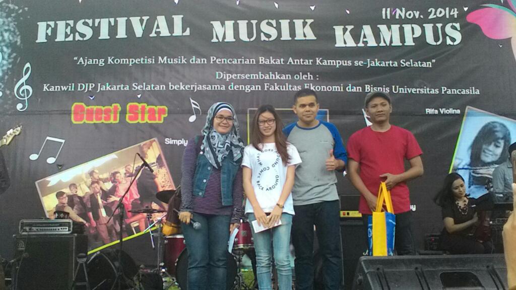 Selamat kepada <a href="/Tiara_cong/">Tiara Margaretha C</a> yang berhasil mendapatkan powerbank di Lomba #Selfie #TAXinHarmony ^^