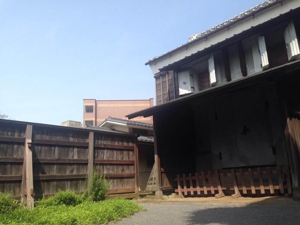 トリックロケ地巡り Twitter