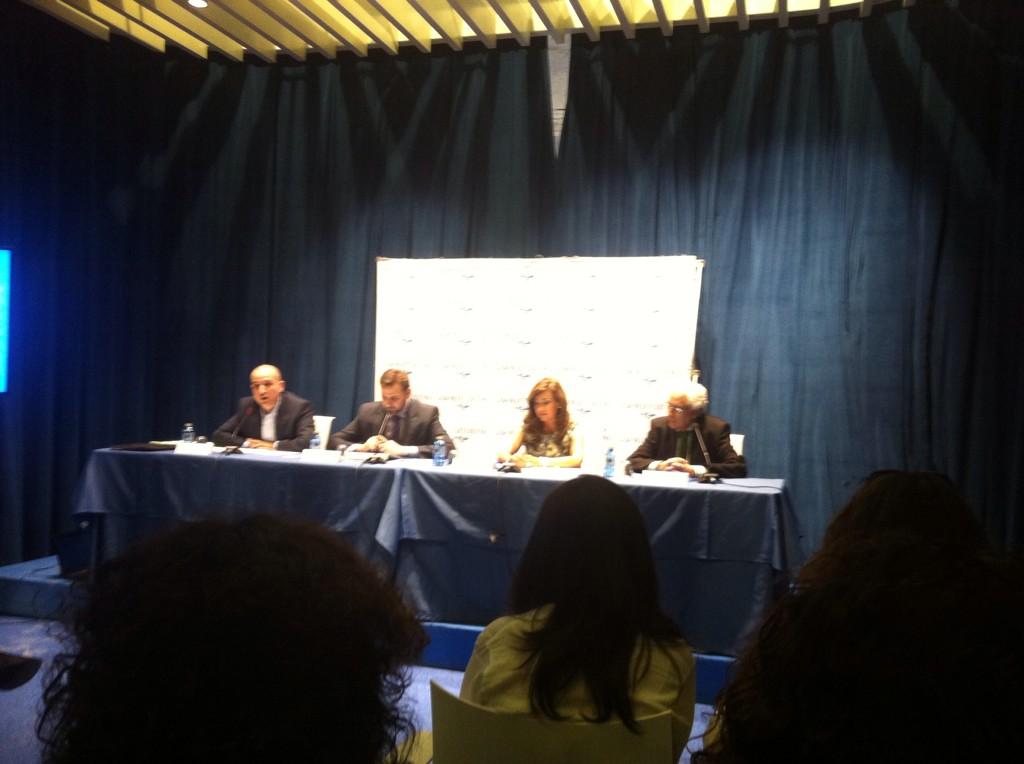 pclmenteadl's tweet photo. "@MnicaBou: Jornada de desarrollo local en el Mediterráneo.  Federación Adlypse http://t.co/fOYkvRqxFN"