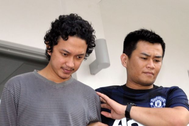 Embedded image permalink