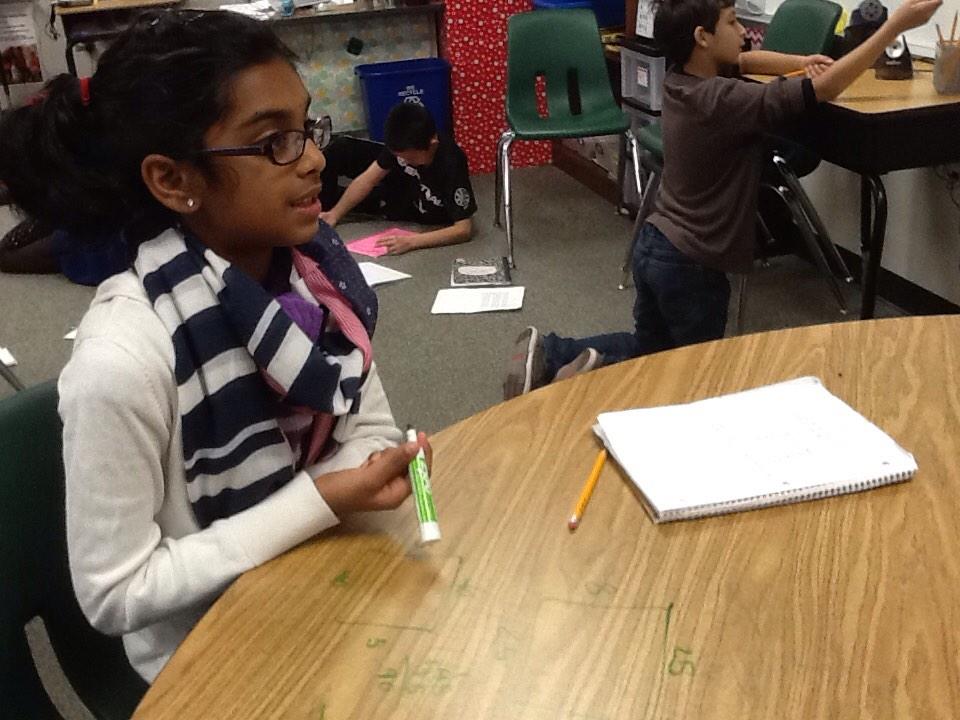 RiddleElem's tweet image. 4th grade students solve real world problems using area and perimeter. @friscoisd #learningandserving