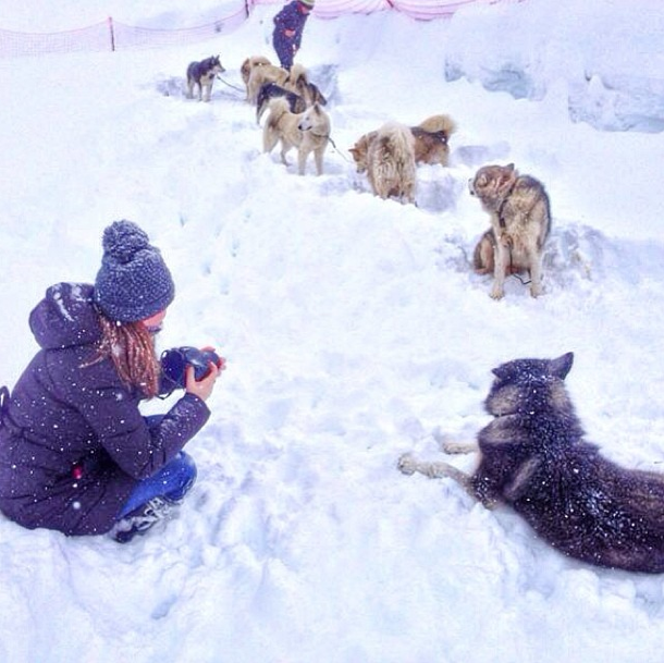 lazytravelers's tweet photo. tried to get the @Verbier1936 locals to #SHOWUSYOURFOLIE, but they weren't having it... #VIP_SKI http://t.co/MZV1Pe7g1L