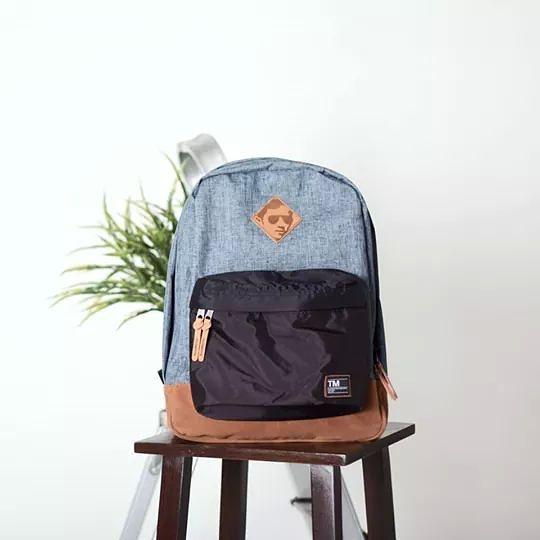 TeamManila's tweet photo. TeamManila Rizal backpack now available at TeamManila Lifetsyle stores. Come visit us! #TMbackpack #TeamManila http://t.co/L2D6AxKEd8