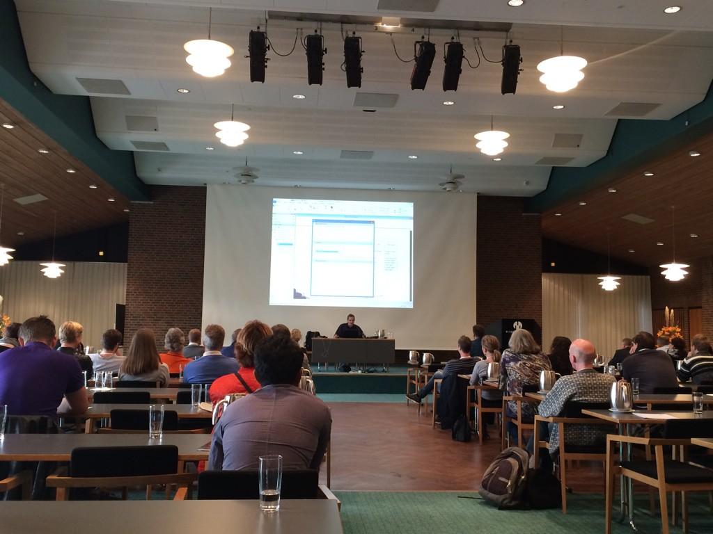 leanna_laughlin's tweet photo. Chris Bober presenting on the new version of MicroStation at #bentleyuserdk14 @BentleySystems http://t.co/dklAldrbP9