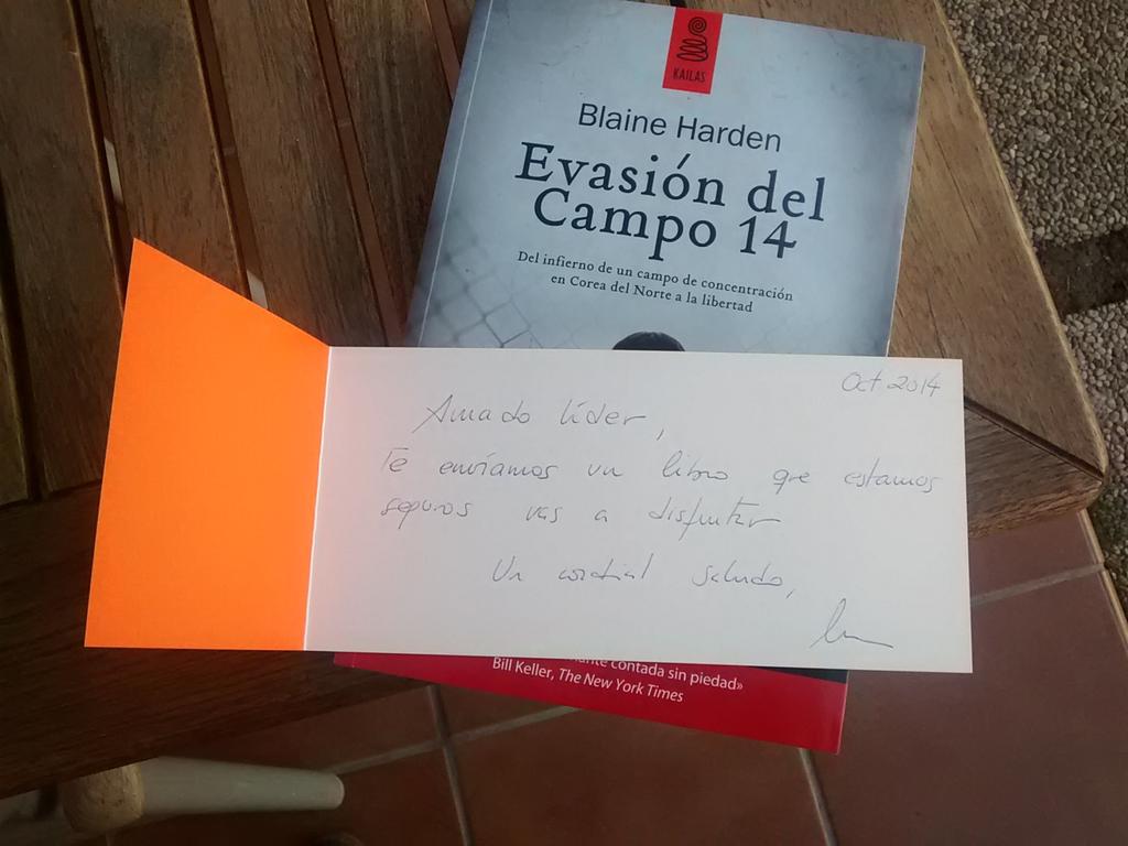 norcoreano's tweet image. Hoy me ha llegado este regalo de @kailaseditorial. Gracias y ya veréis cuando enganche al que lo ha escrito.