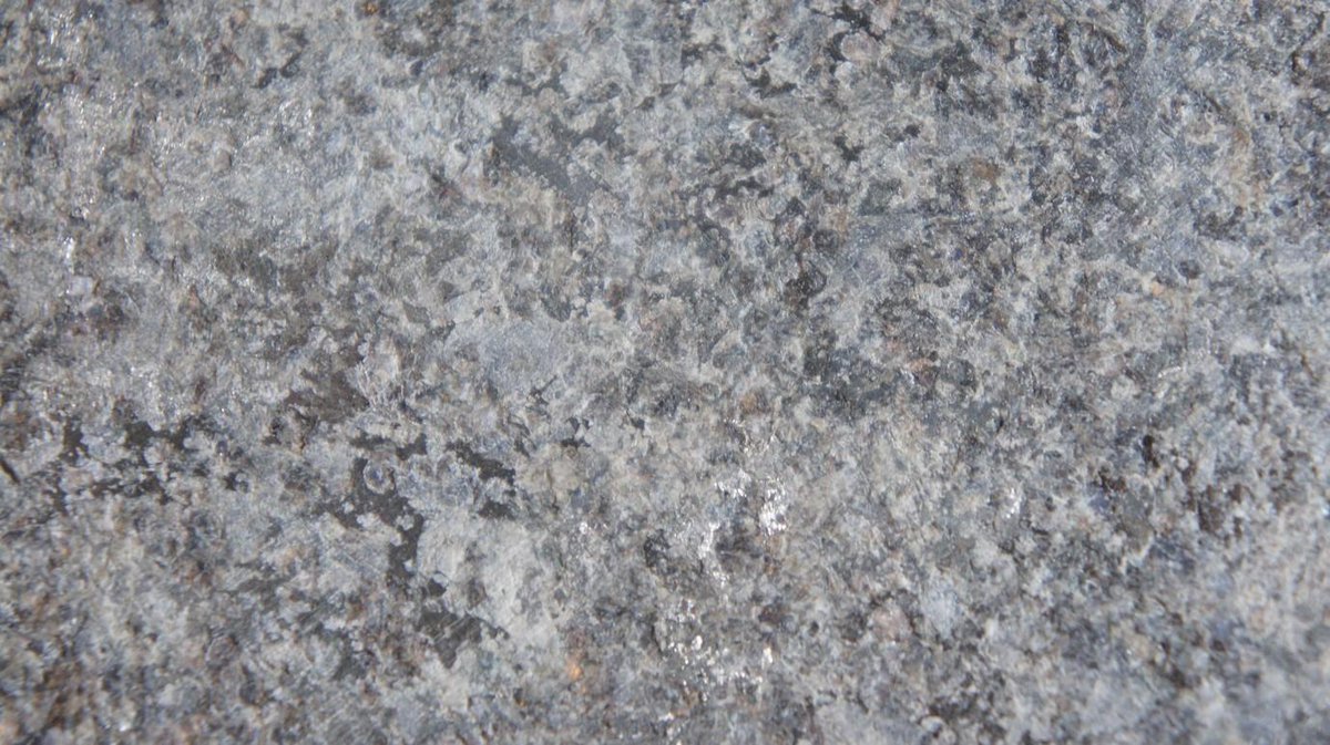 7RaveStone's tweet photo. #AshBlack #Granite #Tiles - #FlamedBrushed - Romancing with #naturalstone http://t.co/jQ61I1p9mQ