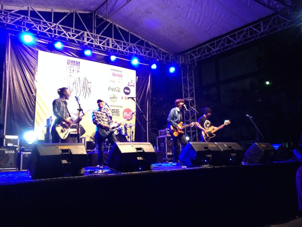nyasnyus's tweet photo. oleh-oleh minggu kemaren @sind3ntosca http://t.co/blNUCwhtck