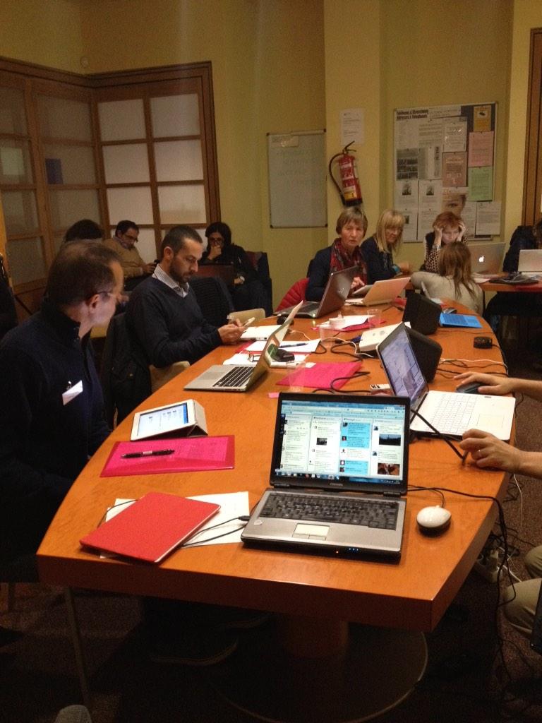 DidatticaDigit's tweet photo. Il Liceo Gramsci al lavoro #euneostraining http://t.co/nIXwD5bZvv