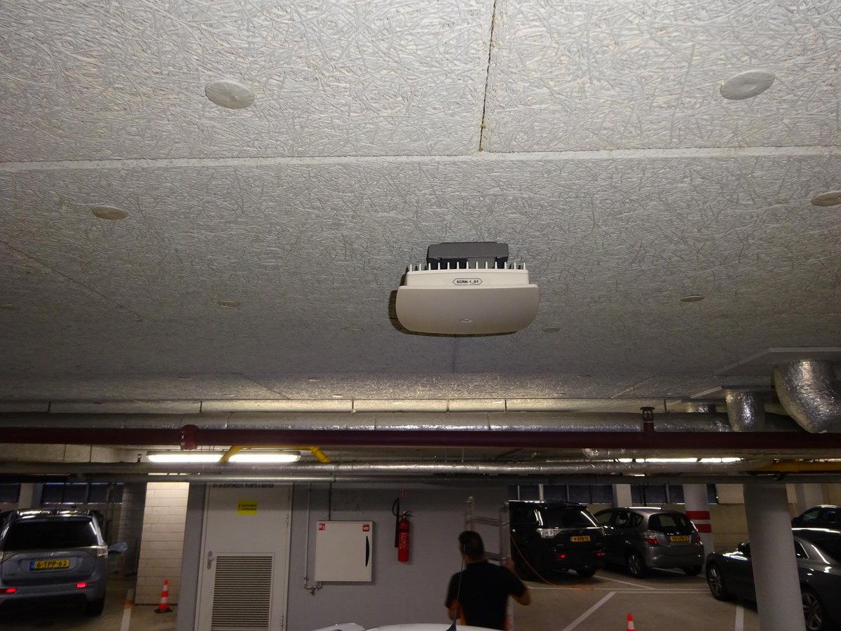 Radioaccess_NL's tweet photo. Ook mobiele dekking in een parkeergarage is mogelijk #RadioAccess http://t.co/DnpC7ottxQ