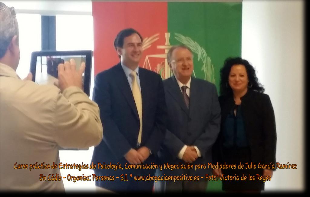Jornada práctica de Julio García en el Curso sobre Mediación Civil y Familiar en Cádiz.
<a href="/CGSCadiz/">Graduados Sociales de Cádiz y Ceuta</a> <a href="/personas_si/">Personas SI</a>