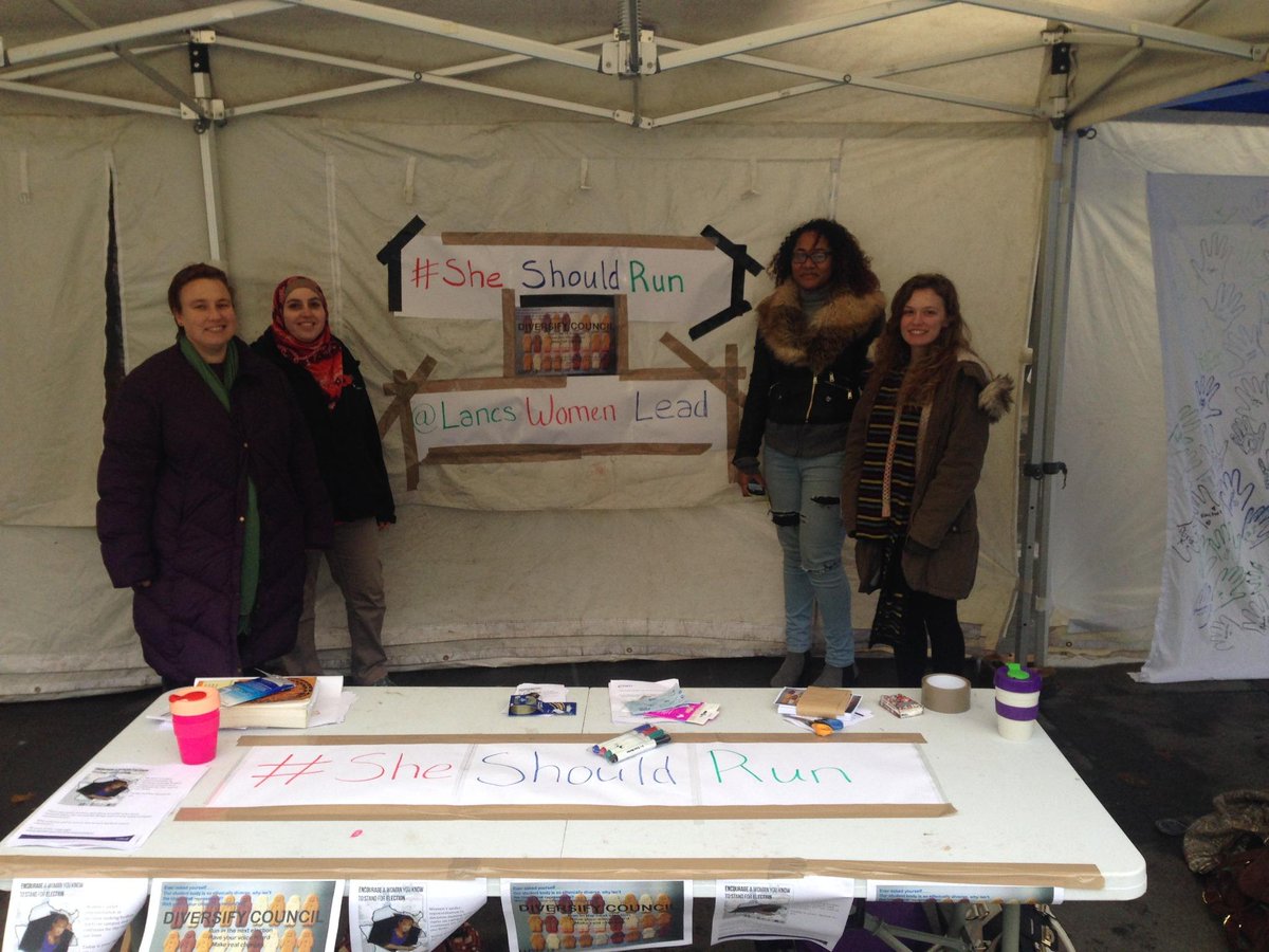 lancswomenlead's tweet photo. Part of yesterday's team “@LancasterSU: #SheShouldRun Campaign out in the square talking to people @lancswomenlead http://t.co/0mp5F60cZB”