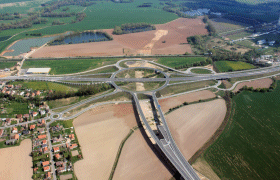 „EU plant Kreisverkehre und Ampeln auf Autobahnen | Willenlos-Magazin“ willenlos-magazin.de/eu_plant_kreis… -
