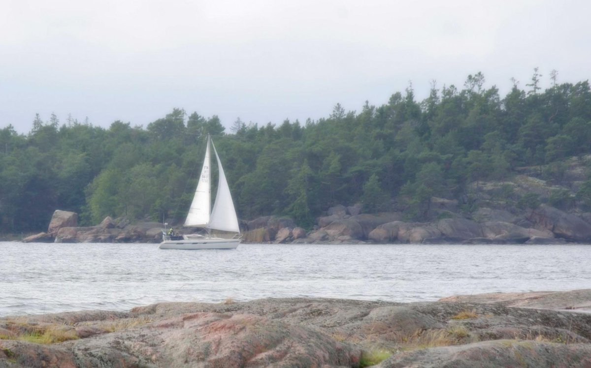 kivihile's tweet image. #Ccourse I´ve found some new approaches teaching computing skills
academy.bcs.org/barefoot 
csunplugged.org/activities