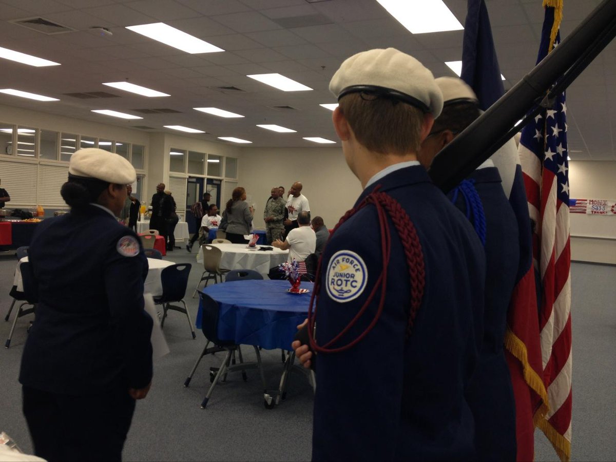 CH Collegiate A & HS (@chcollegiate) on Twitter photo 