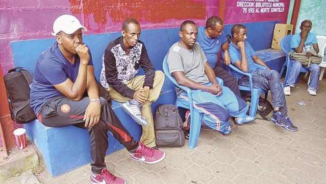 elnuevodiario's tweet photo. Siete africanos entraron a #Nicaragua y fueron mandados a cuarentena por posible ébola http://t.co/Twd4xnKUlY http://t.co/lKt0TuSHFA