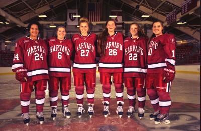 HarvardWHockey's tweet photo. Happy 18th to the one on the far right--rookie forward @danielle_krzys #shmen #10 http://t.co/cnEyKAVxMV